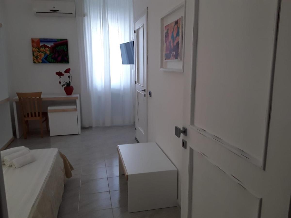 Porto Cesareo Hotel Eksteriør bilde