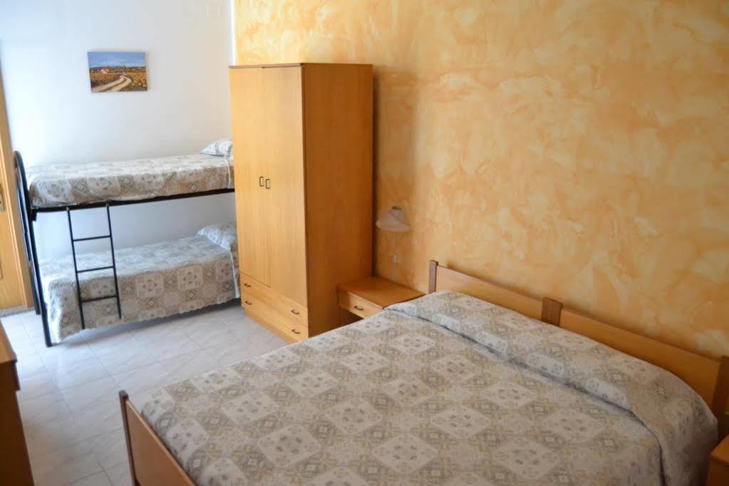 Porto Cesareo Hotel Eksteriør bilde